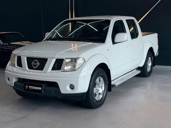 NISSAN FRONTIER 2.5 XE 4X2 CD TURBO ELETRONIC DIESEL 4P MANUAL